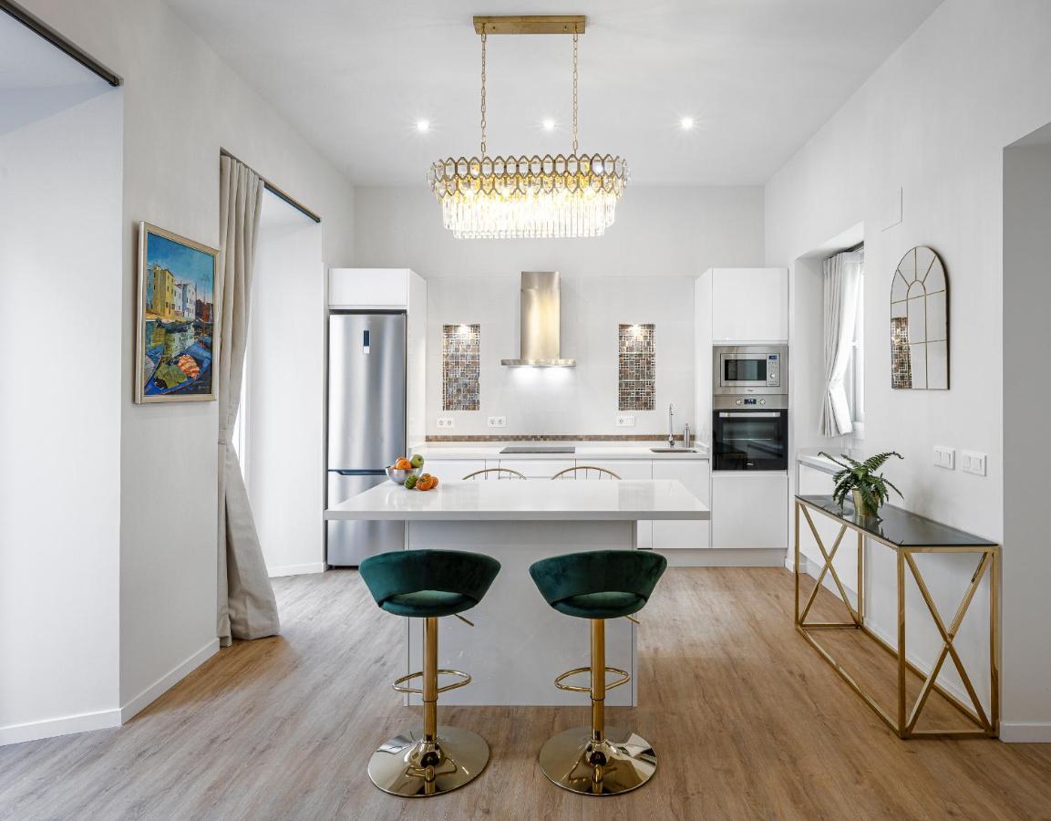 La Joya De Santa Cruz Calle Virgenes 21 เซบีญา ภายนอก รูปภาพ